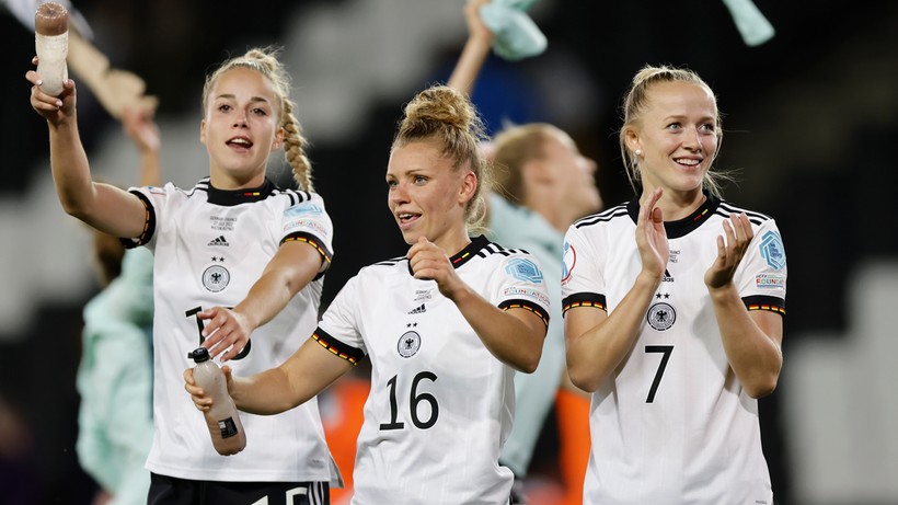 Piłkarskie ME kobiet: Anglia - Niemcy w finale turnieju