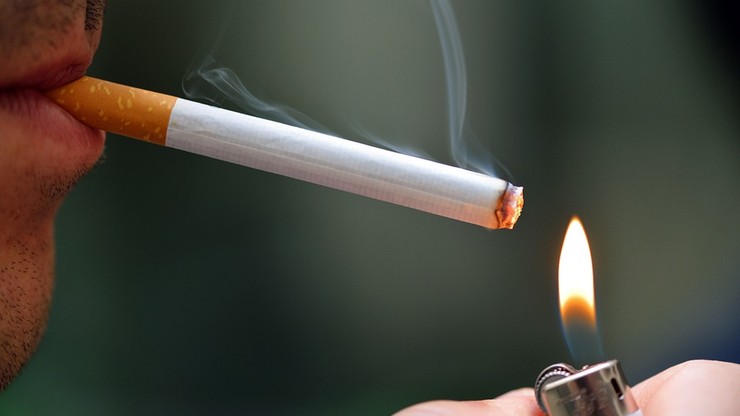 MZ: Całkowity zakaz reklamy wyrobów tytoniowych jest zasadny