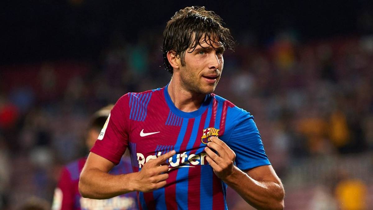 Sergi Roberto signs two-year deal with LA Galaxy after 18 years at Barcelona