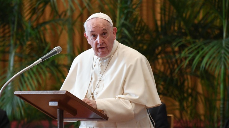 Watykan. Papież Franciszek z bólem przyjął raport o pedofilii we francuskim Kościele