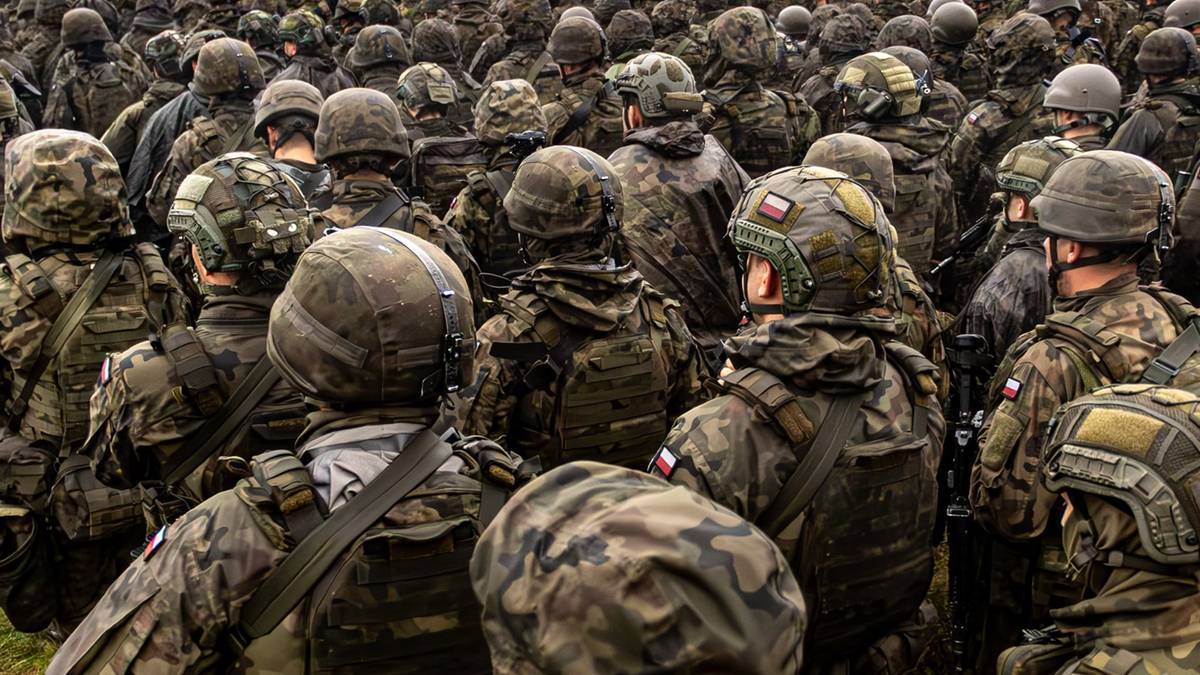 "Pełna gotowość na wypadek wojny". MON szykuje nową ustawę