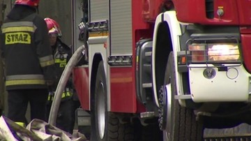 Pożar zakładu przetwórstwa rybnego w Złocieńcu. W akcji 32 zastępów straży pożarnej