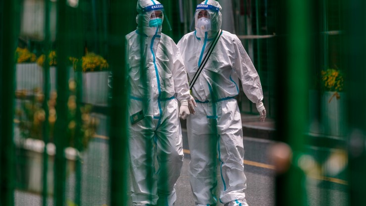 Chiny. Pierwszy na świecie przypadek zakażenia człowieka wirusem ptasiej grypy H3N8