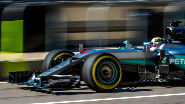 Formuła 1: Hamilton i Rosberg najszybsi na treningach w Austin