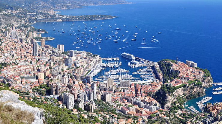 Pływający dok z Gdyni pomoże powiększyć Księstwo Monako