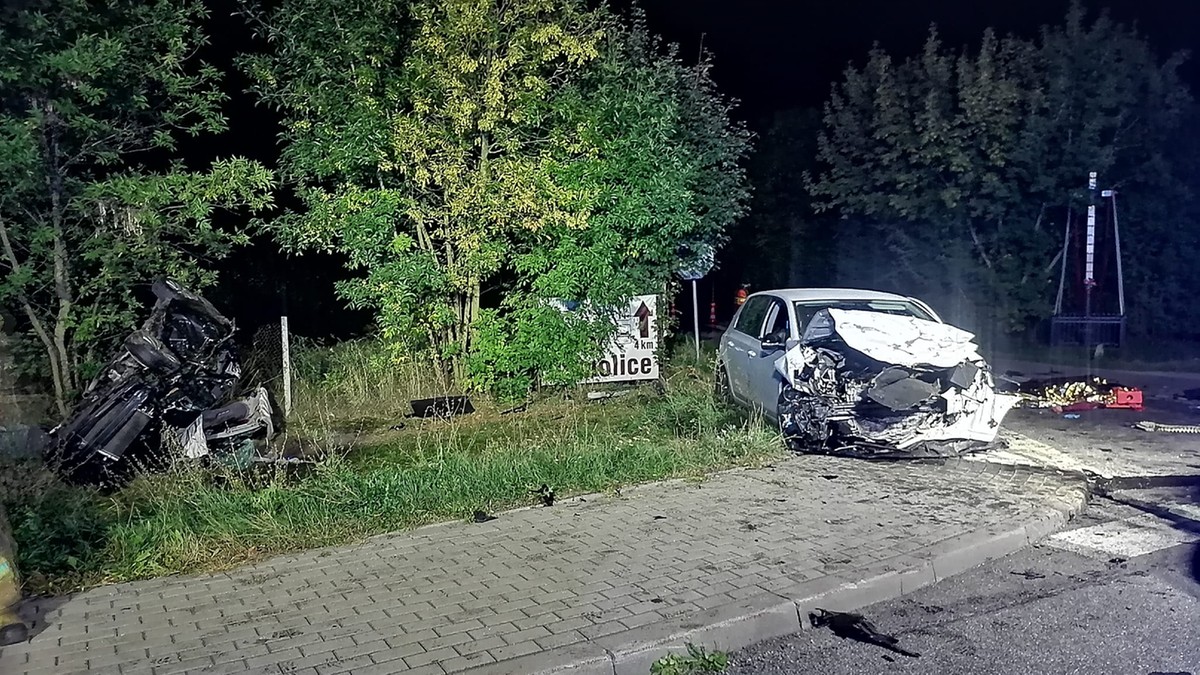 Tragiczny wypadek na skrzyżowaniu w miejscowości Białki Górne. Nie żyją dwie osoby!