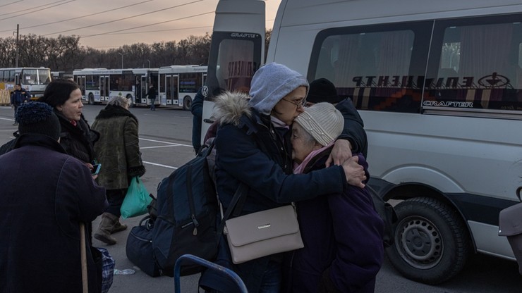 Wojna w Ukrainie. Ponad 250 tys. mieszkańców uciekło z Mariupola. Ok. 30 tys. trafiło do Rosji