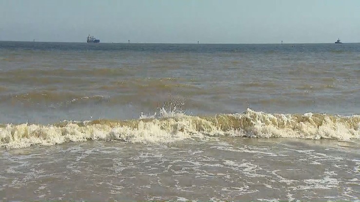 Tragedia nad morzem. W Bałtyku w Chłopach utonął turysta