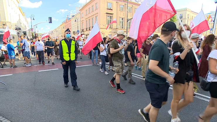 11 osób zatrzymanych po Marszu Powstania Warszawskiego
