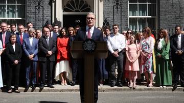 "Odchodzę z uśmiechem". Keir Starmer oficjalnie złożył urząd premiera Wielkiej Brytanii