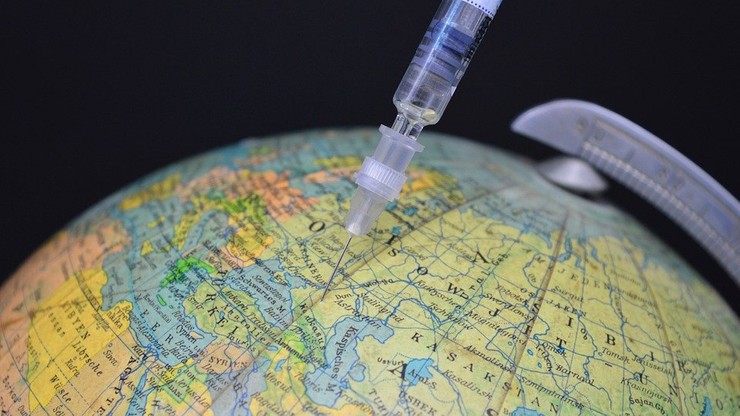 UE zniesie patenty na szczepionki przeciw Covid-19? "Nie ma miejsca na nacjonalizm szczepionkowy"