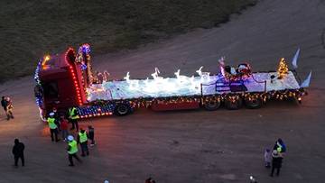 Mikołajowy przejazd zakończony mandatem. Wolontariusze proszą o wsparcie kierowcy