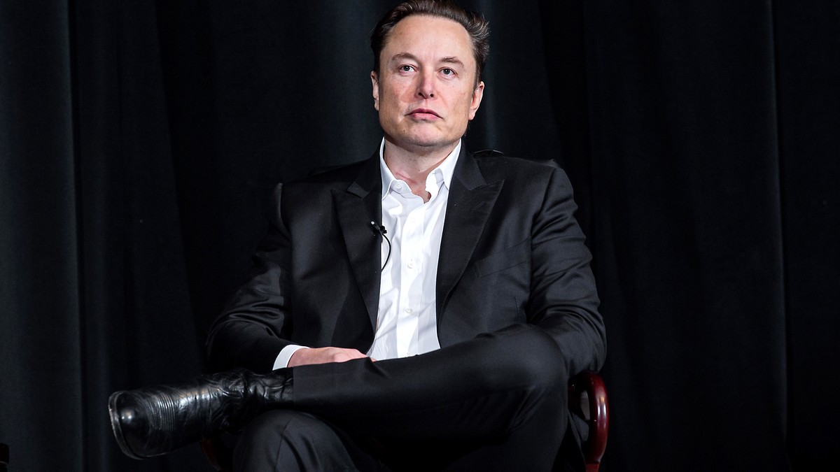 Elon Musk chce zmienić X nie do poznania. Dał pracownikom rok