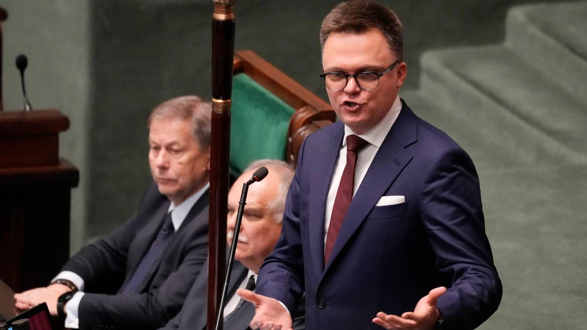 Poważne problemy Szymona Hołowni. Nie ufają mu nawet jego wyborcy