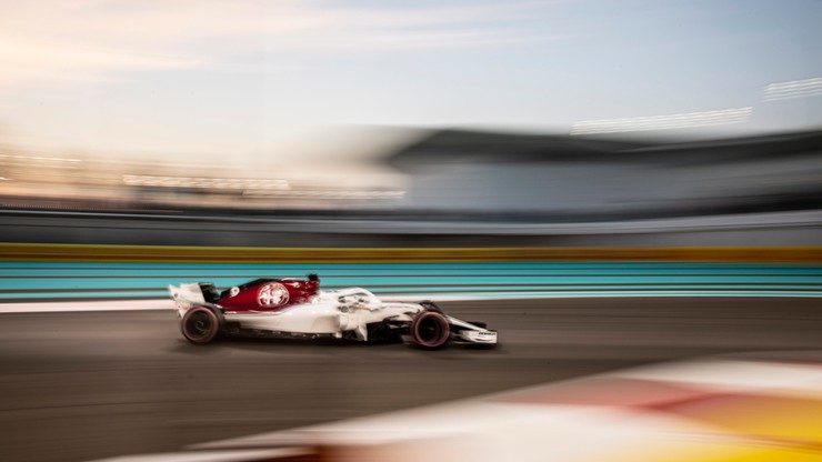 Formuła 1: Pirelli dostawcą opon do 2023 roku