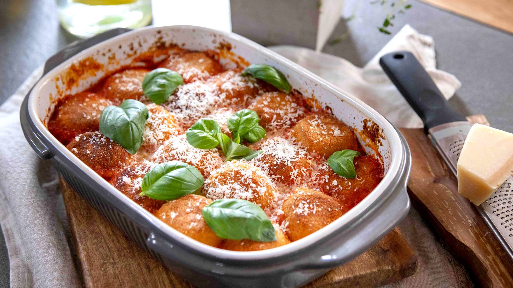 Ewa Wachowicz przygotowuje Arancini w programie 