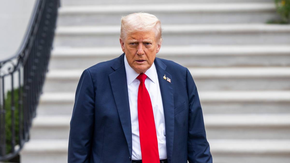 "Bardzo głupia osoba". Donald Trump o groźbach ze strony Rosji