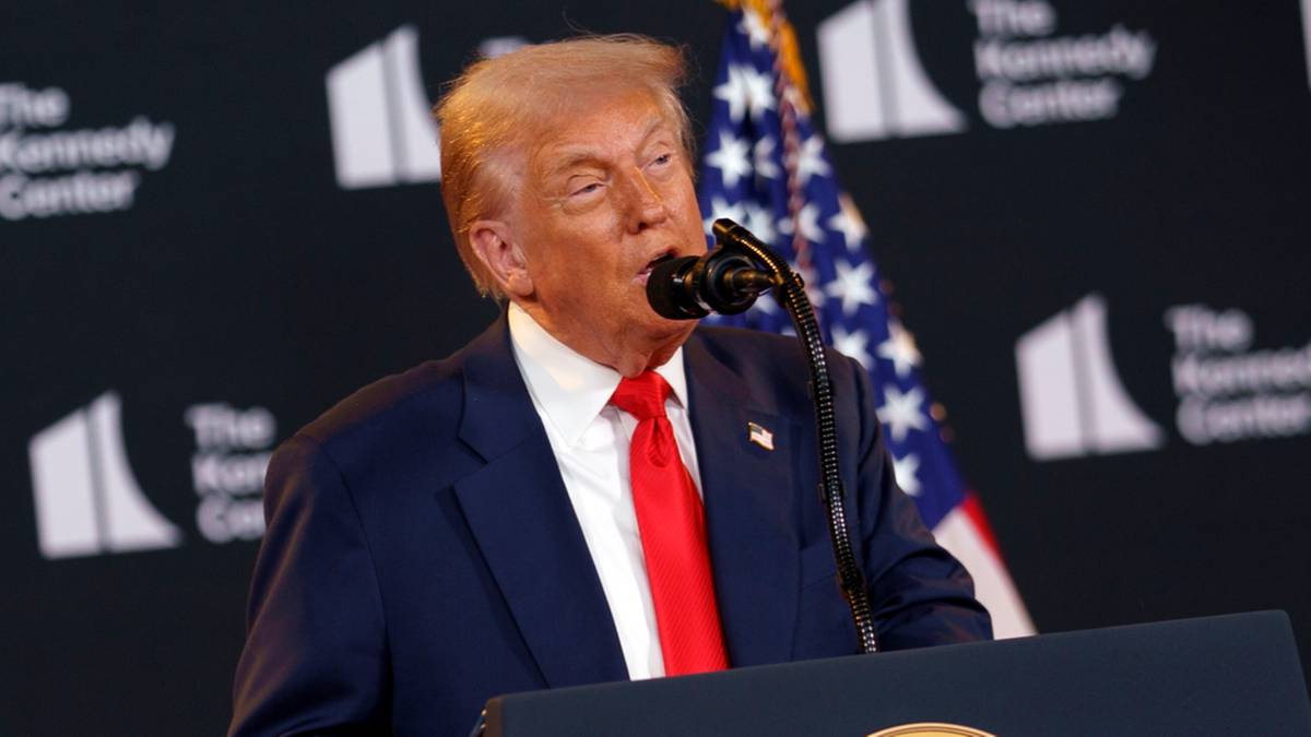 USA zawiesiły część sankcji wobec Rosji. Komunikat rządu przed spotkaniem Trumpa z Putinem