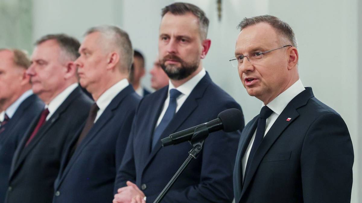 Prezydent wręczył awanse. Wymowne słowa do generałów