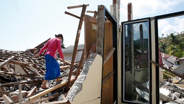 Już 436 ofiar śmiertelnych trzęsienia ziemi w Indonezji. Rannych zostało ponad 13 tys. osób