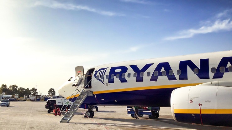 Ryanair odwołał ponad 100 lotów z i do Polski. Przyczyną złe zaplanowanie urlopów pilotów