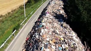 10.09.2021 06:00 Autostrada śmieci w Belgii. 90 tysięcy ton odpadów ciągnie się na dystansie 8 kilometrów [WIDEO]