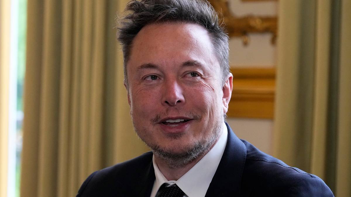 Elon Musk ogłasza sukces. Jego firma umieściła swój pierwszy czip w mózgu pacjenta