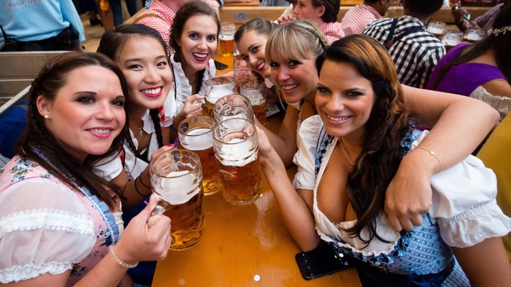 Mocno spadła liczba uczestników Oktoberfest w pierwszym tygodniu imprezy