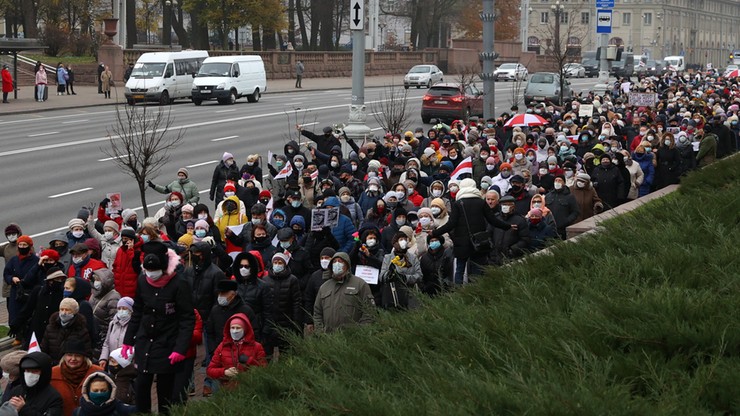 Białoruscy literaci w liście do władz: w naszym kraju jest nieustanna eskalacja przemocy