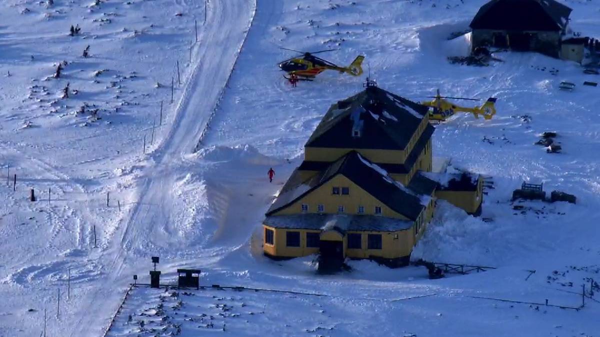 Wypadek w Karkonoszach. Trzy osoby spadły ze Śnieżki