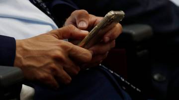 Prezes klubu zwolnił piłkarzy... SMS-em. "Czapki z głów za podejście"