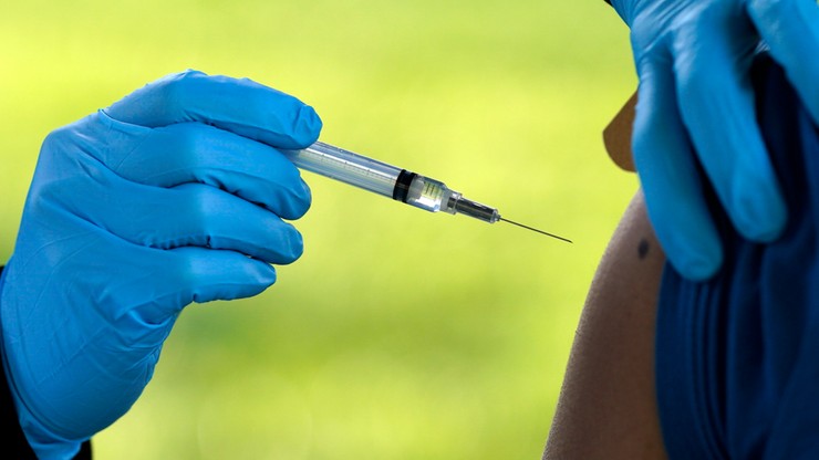 Szczepionka Moderny skuteczna w 96 proc. u młodzieży w wieku 12-17 lat