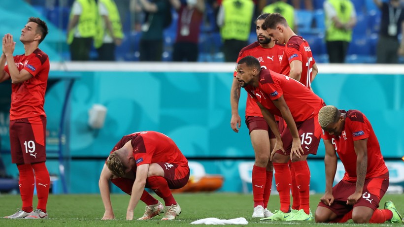 Euro 2020: Szwajcarzy świętowani w kraju jak bohaterowie