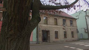 Budynek zaczął pękać. Muszą opuścić mieszkania