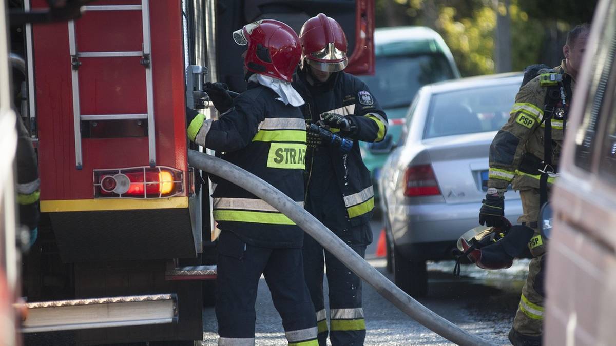 Wyciek gazu w zakładzie na Śląsku. Poszkodowanych 17 osób