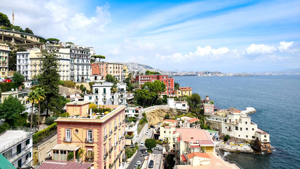 Widok na Neapol. Fot. Pixabay.