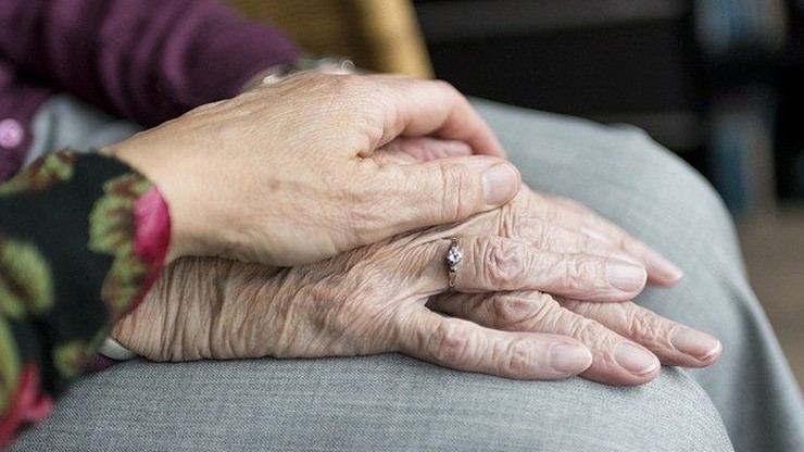 Para jest 79 lat po ślubie. Właśnie razem pokonali koronawirusa