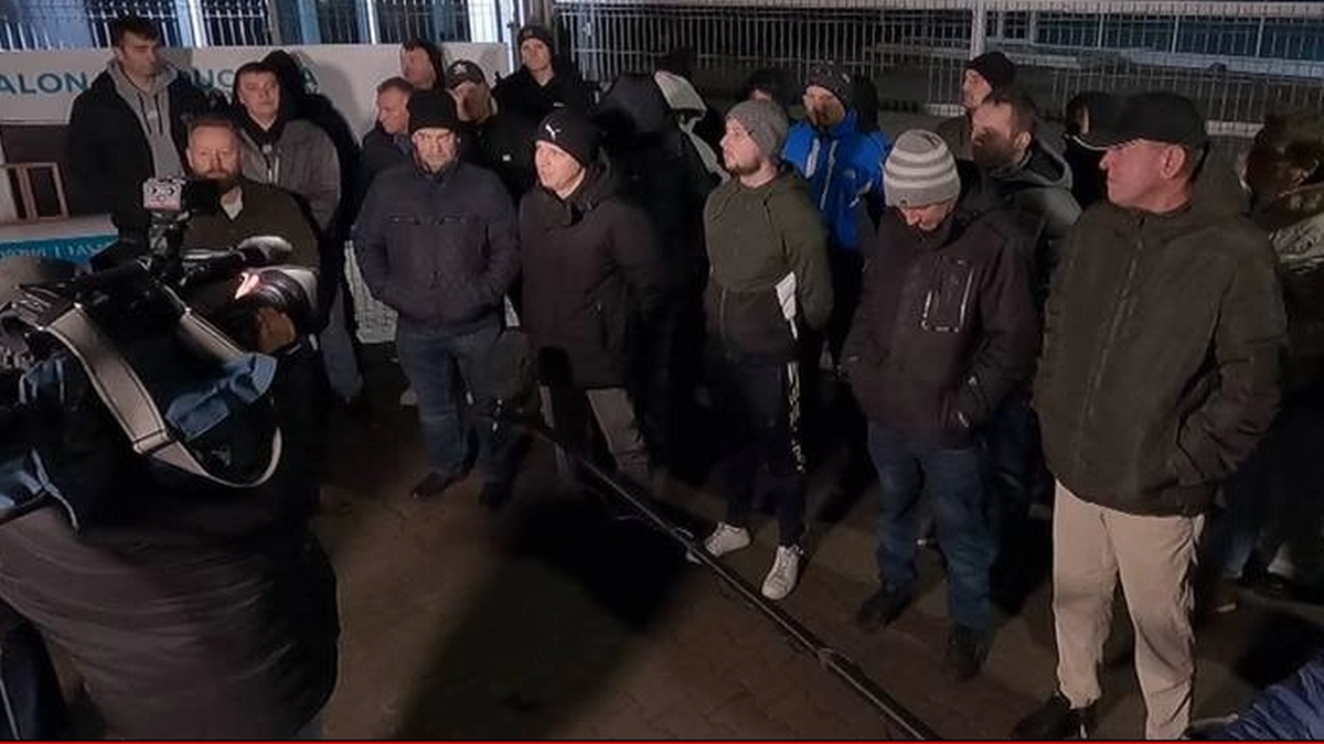 Okna z widokiem na długi. Wielu poszkodowanych