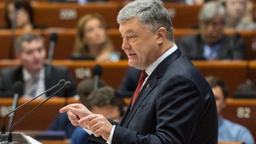 Poroszenko wniósł projekt ustawy o zniesieniu immunitetu posłów. "Nie byłby sobą, gdyby nie podłożył nam świni"