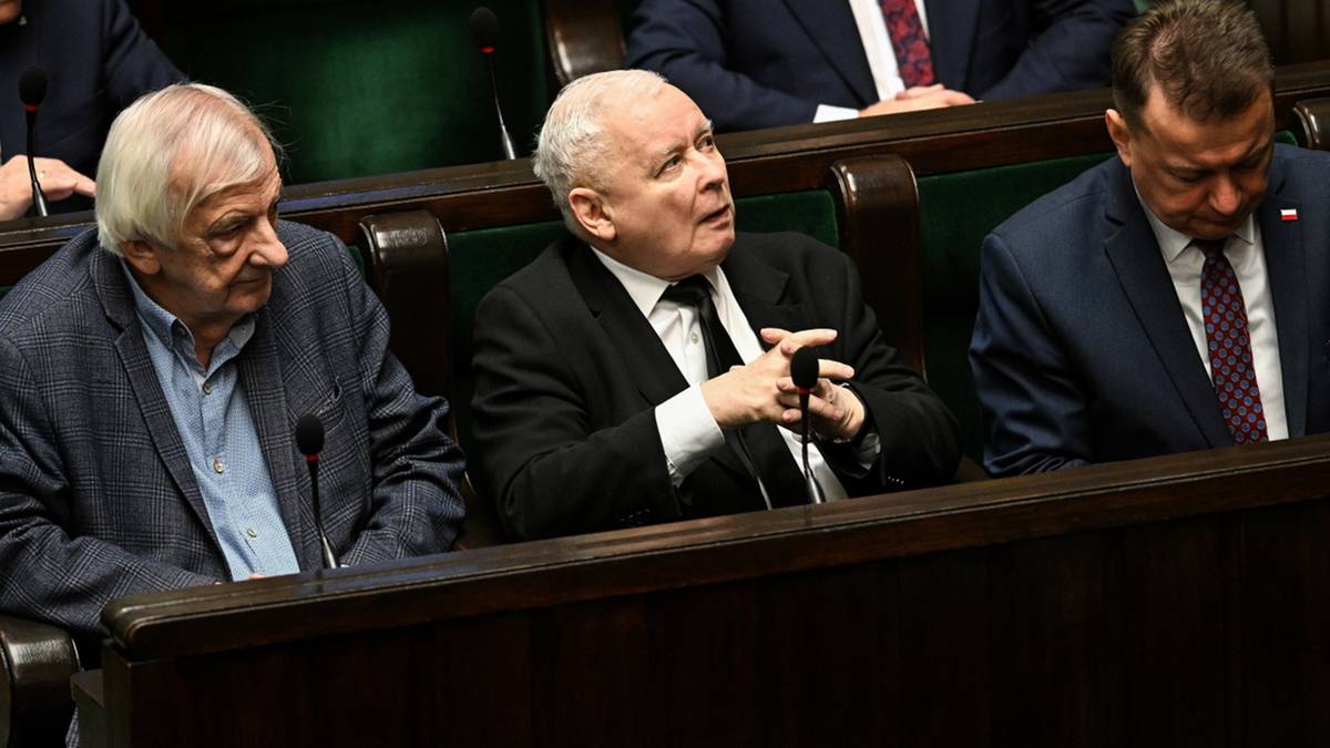 Sondaż: Nie chcą Jarosława Kaczyńskiego w PiS. Polacy wskazali następcę prezesa