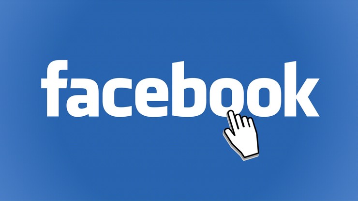 Facebook usunął profile związane z narodowcami