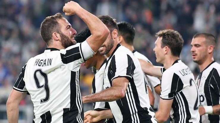 Higuain uratował Juventus. Derby Turynu na remis