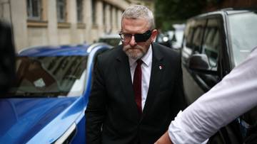 Grzegorz Braun wezwany do IPN. Usłyszał zarzut