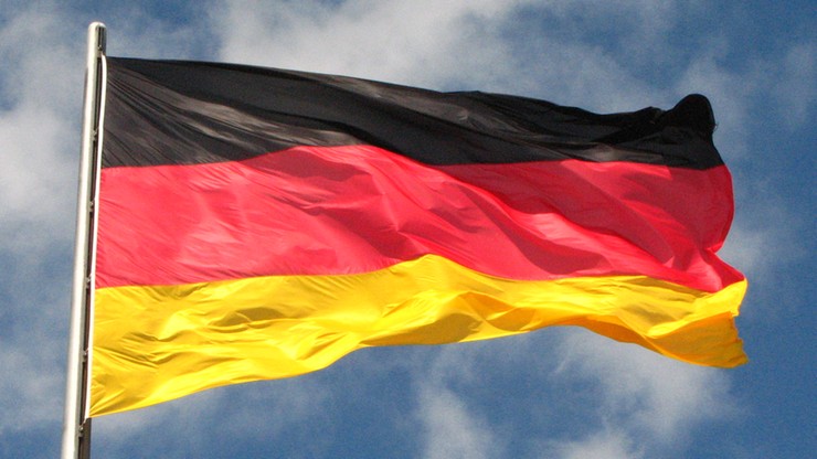 Spór o Boga w konstytucji niemieckiego landu. Piraci i FDP przeciw