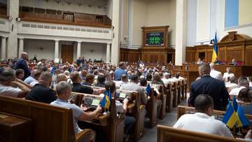 Kontrowersyjna decyzja ukraińskiego parlamentu. UE grozi odcięciem funduszy