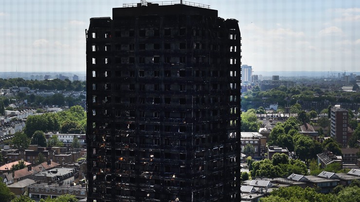 Policja: 58 osób zaginionych po pożarze wieżowca w Londynie prawdopodobnie nie żyje