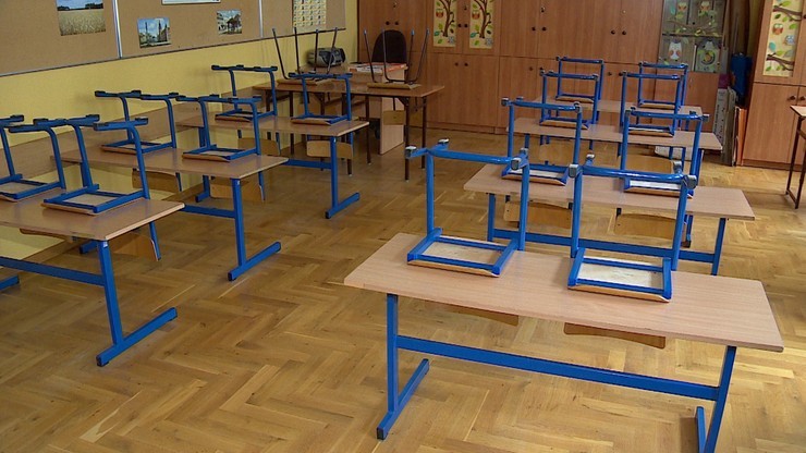 600 nauczycieli nie przyszło do pracy. Trudna sytuacja w Kielcach