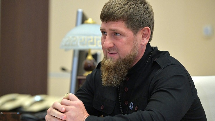 Wojna na Ukrainie. Ramzan Kadyrow nazywa sankcje wobec Rosji "absurdalnymi" i naśmiewa się z Zachodu