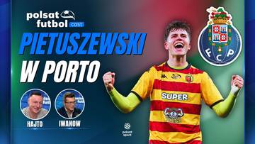 Grafika promocyjna podcastu "Polsat Futbol Cast" przedstawiająca młodego piłkarza w stroju FC Porto, z napisem "Pietuszewski w Porto" oraz zdjęciami Tomasza Hajto i Mateusza Iwanowa.
