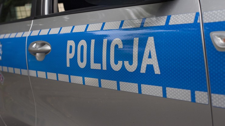 Poznań. Postrzelony mężczyzna zaatakował policjantów. "Jest nagranie"